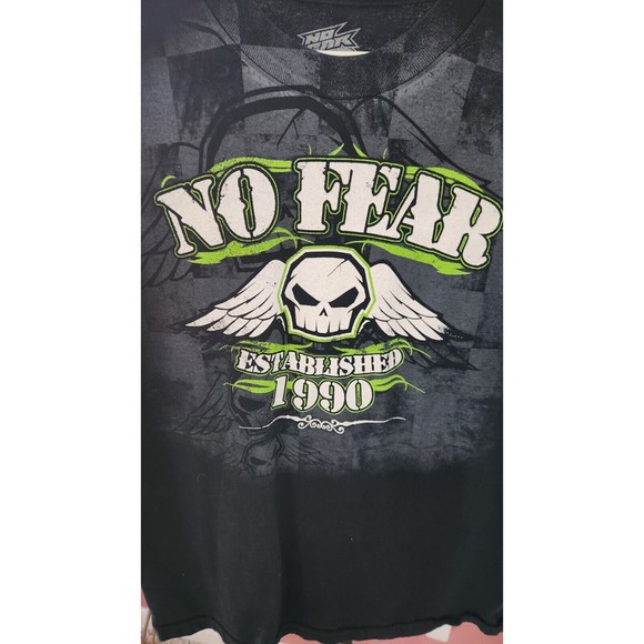 No Fear Tshirt - Large Men's - Y2K 90s Style Vintage No Fear Skull Tee- Green - Picture 2 of 3